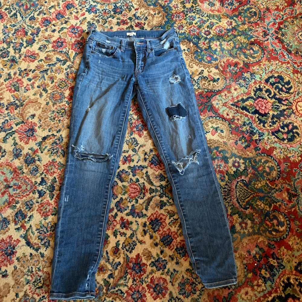 J‎ crew skinny stretch distressed jeans. Worn a few times